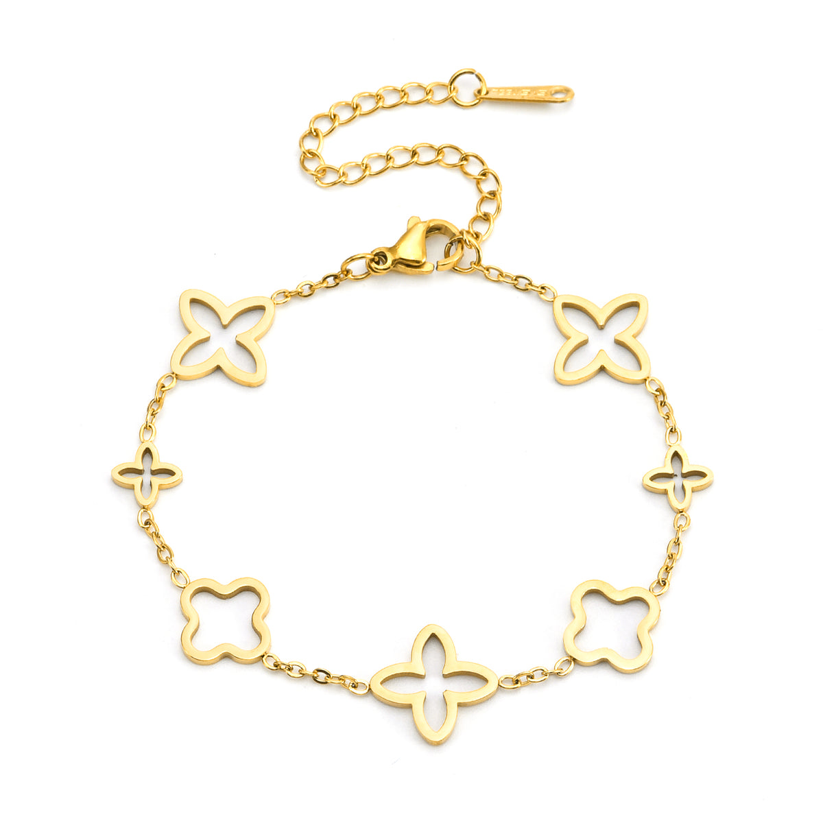 Дамска златна гривна Prestige с четирилистна детелина от CHÉRI Jewelry – луксозно бижу, символ на елегантност и късмет.